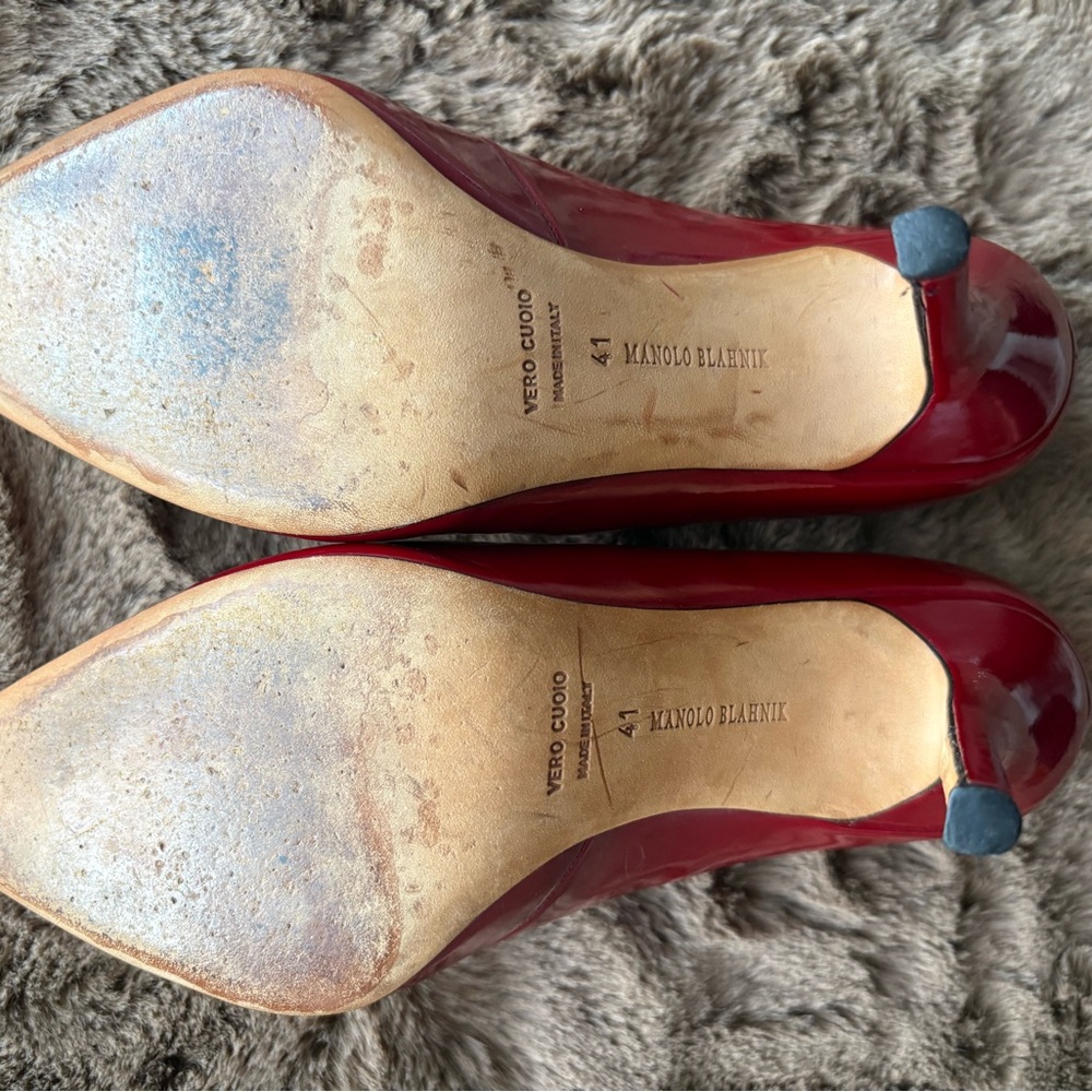 Manolo Blahnik Red Patent Leather Heels - Picture 4 of 6